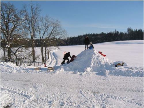 schneeburgbauen