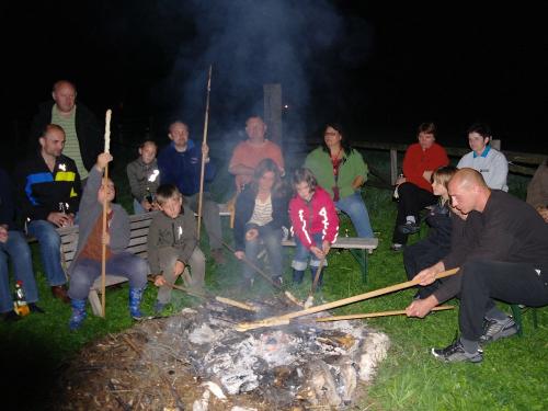 Treff am Lagerfeuer