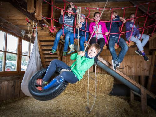 Spaß in unserer Spielscheune Spaß in unserer Spielscheune