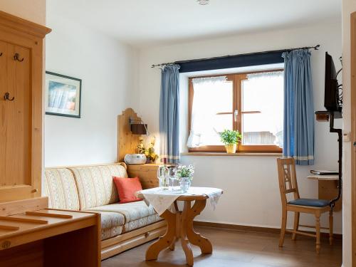 heubergzimmer2 heubergzimmer2