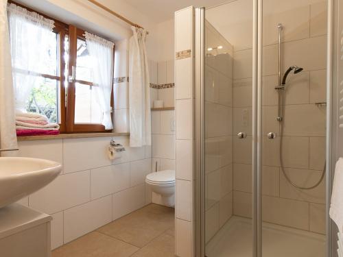 leonhard-stberlkomfortzimmerbadzacherlhofnussdorf8g2a3237 leonhard-stberlkomfortzimmerbadzacherlhofnussdorf8g2a3237