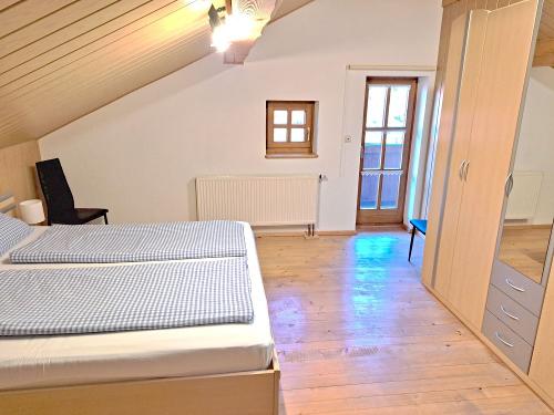 Talblick - Schlafen - Bild 1