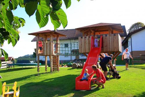 Spielturm
