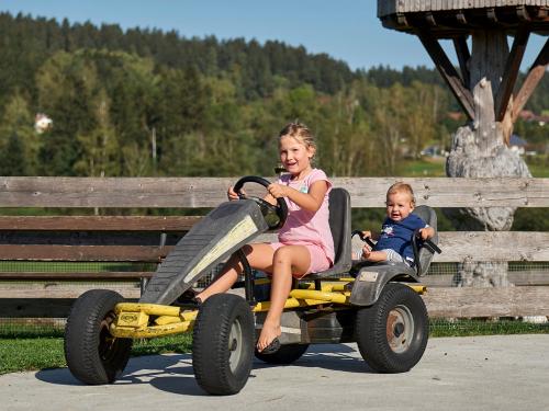 kleinwoidlife210920mf033