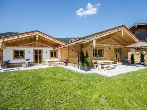Alm-Chalets