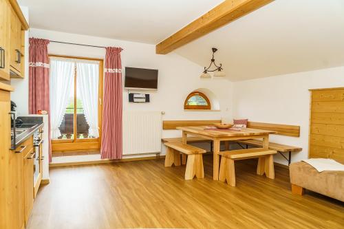 Küche FeWo "Bergblick"