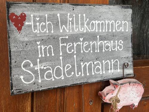 Bild Schild Ferienhaus Stadelmann