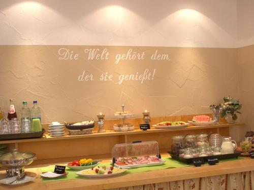 Willkommensfrühstück - immer sonntags und ab 7 Nächten gratis für Sie Willkommensfrühstück - immer sonntags und ab 7 Nächten gratis für Sie