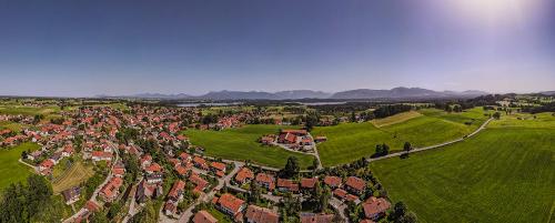 Einzellage des Stücklhofs im Grünen