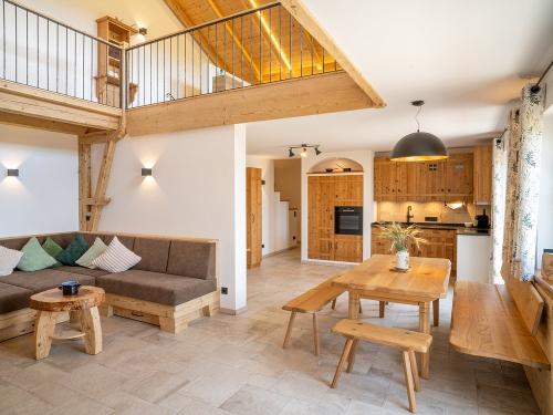 Landhaus-Wohnen-Ferienwohnung-Alpenblick-Stadlerhof-Waginger-See