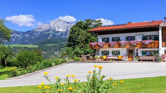 Haupthaus Wohhnung Nr. 3 im Obergeschoß