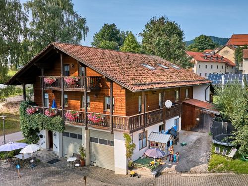 Ferienwohnungen-Haus
