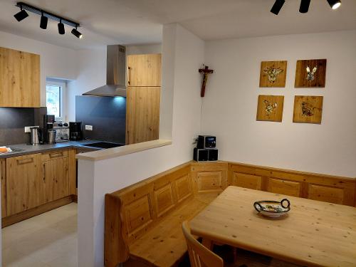 Küche   Essbereich Wohnung Kaitersberg