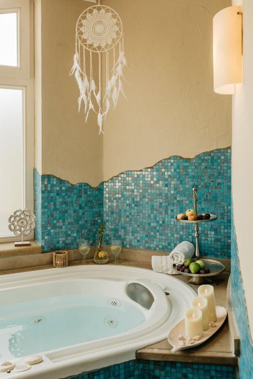 btl_Wellnessbereich Whirlpool Stadler-Hof Großgundertshausen