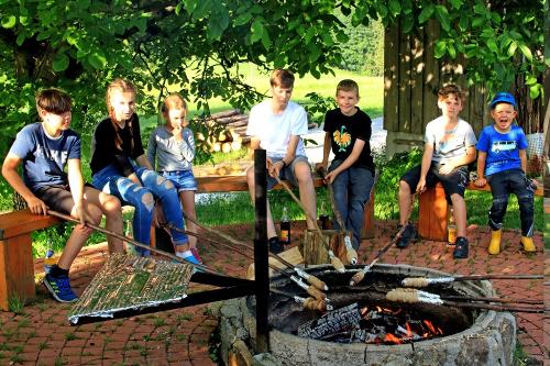 Lagerfeuer mit Stpockbrot