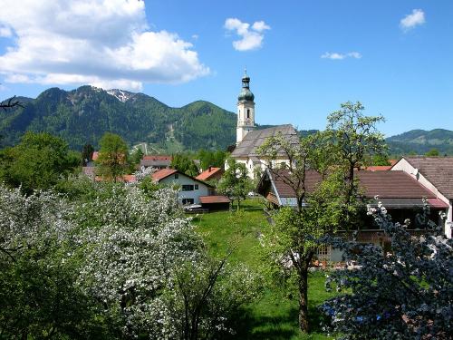 Lenggries Ort und Kirche 007