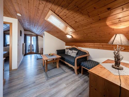 Ferienwohnung Silberdistel mit Balkon - WEhn
