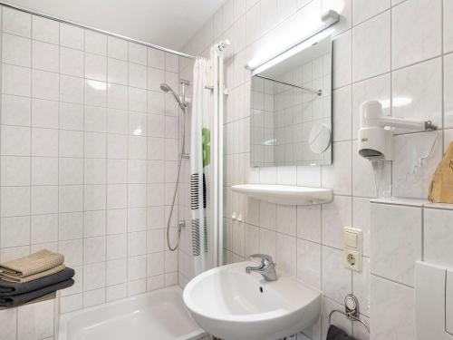Doppelzimmer Falke Badezimmer
