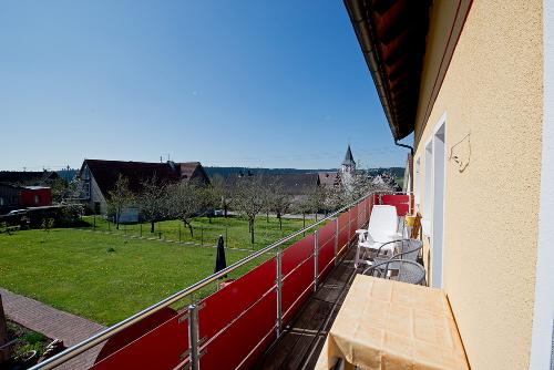 Sonniger Balkon
