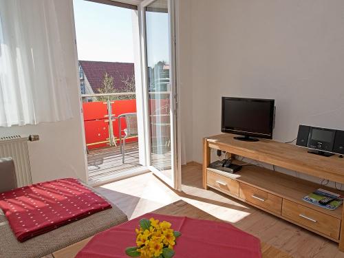 mit Blick auf den Balkon