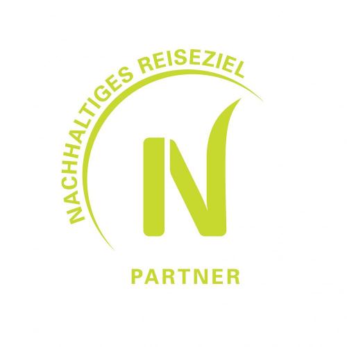 Logo_Partnerbetrieb_Grün