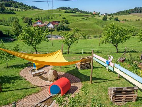 wasserspielplatz mit aussicht