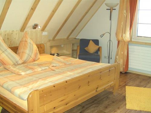 Schlafzimmer, Fw Naskur