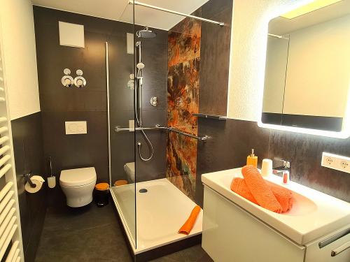 Badezimmer FW Talblick