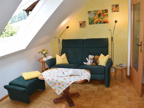 Wohnzimmer mit Relaxcouch Sonne