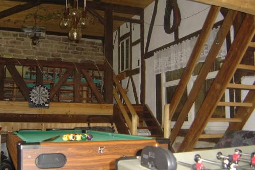 "Reiterstübchen" mit Billiard und Kicker