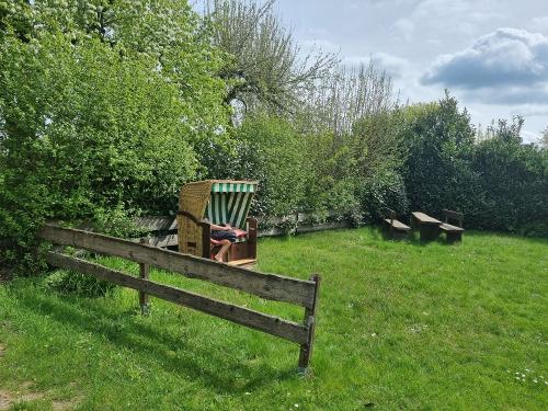 Grillplatz mit Strandkorb