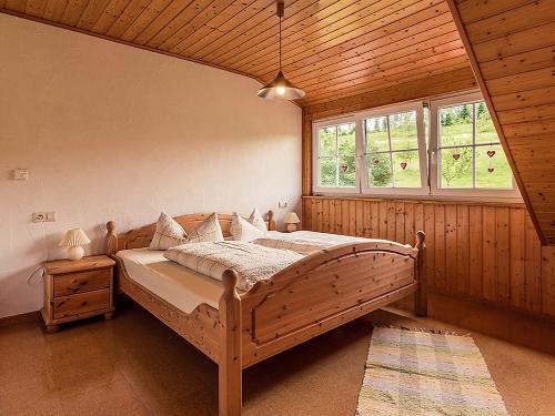 ferienhofer_ferienwohnungen_fewo4_schlafzimmer_eltern