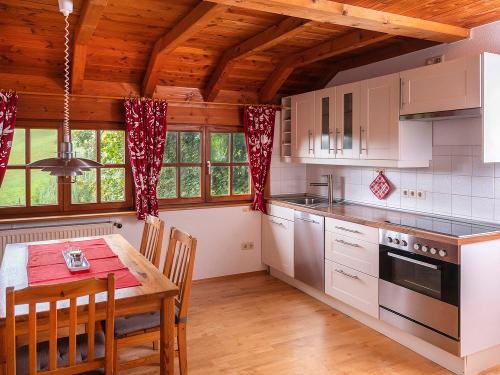 Oberer Schwärzenbachhof Ferienwohnung Holzhauswohnung