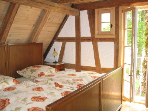 Blick ins Schlafzimmer im Backhäusle
