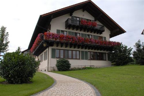 haus-fav