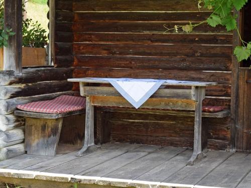 Hütte