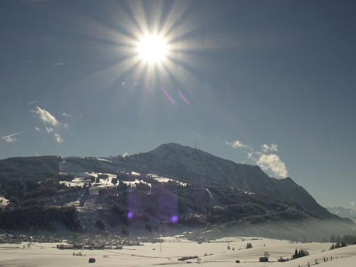 GIGANTISCHER AUSBLICK GIGANTISCHER AUSBLICK