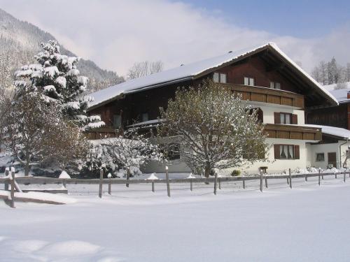 Unser Ferienhof im Winter
