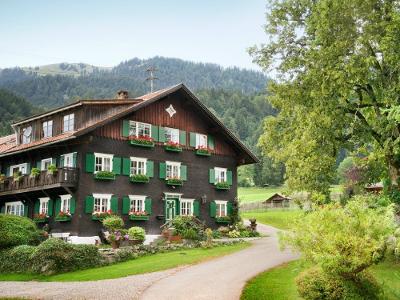historischer Hof - modernes Wohnen - Natur - Wellness - Allgäu