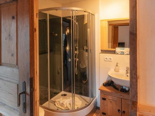 zimmer6_dusche
