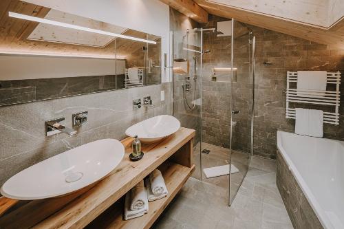 Alpin Suite Deluxe Obheiter | Badezimmer