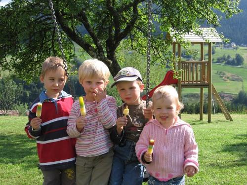 Kinder