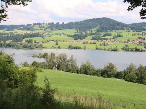 Idyllisch gelegener Rottachsee