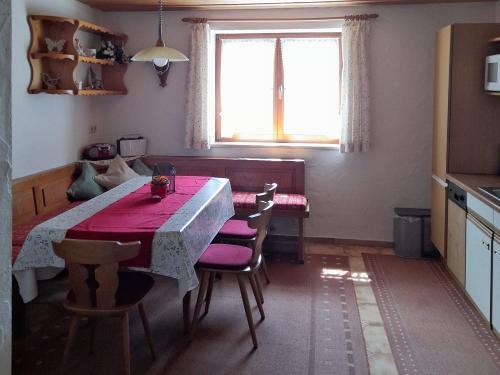 9fe43e94-2e9b-439a-8c4b-30cf2795e3d1