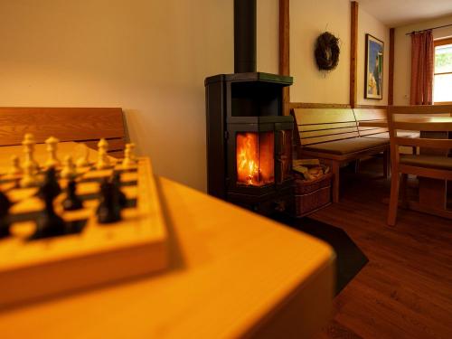 Gemütliche Nachmittage in der Hirschbergstube - Ferienhof Sinz - Bild Julie Baaske