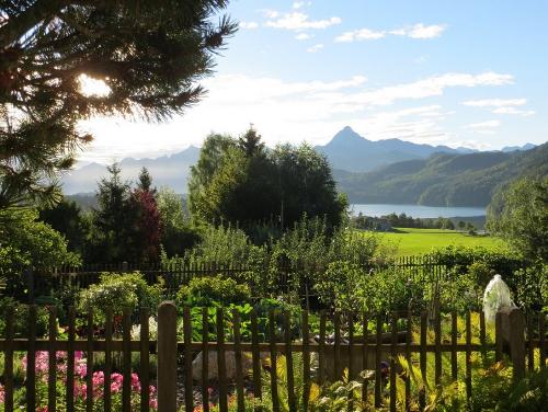 Blick über den Bauerngarten