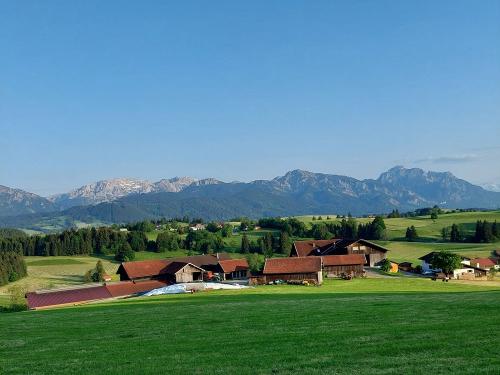 Panoramablick über den Bauernhof Panoramablick über den Bauernhof