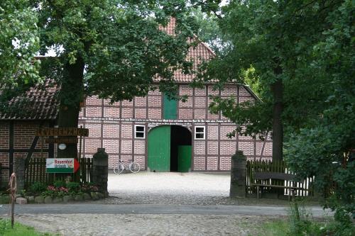 Blick auf den Giebel unseres Bauernhauses