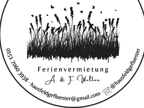 Logo mit Instagram Seite