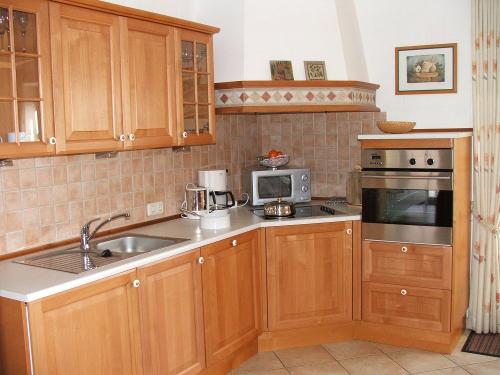 Küche Ferienwohnung Achtern Hoff Osterbunsbüll